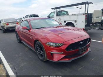  Salvage Ford Mustang