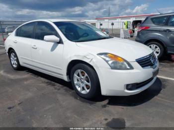  Salvage Nissan Altima
