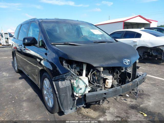  Salvage Toyota Sienna
