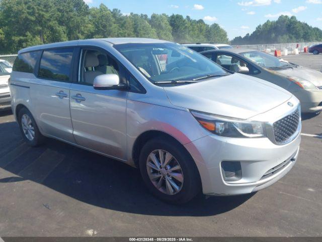  Salvage Kia Sedona
