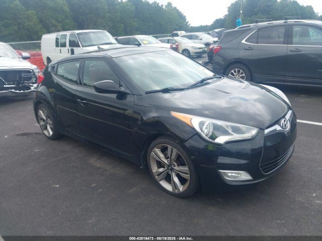  Salvage Hyundai VELOSTER