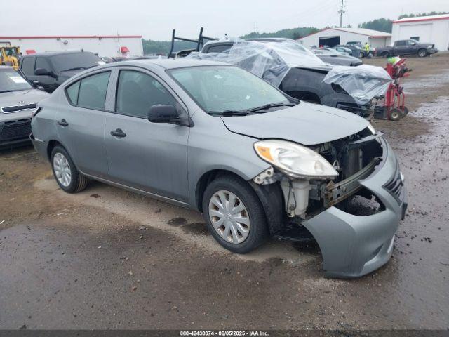  Salvage Nissan Versa