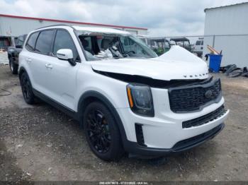  Salvage Kia Telluride