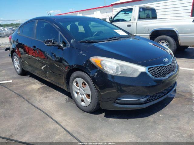  Salvage Kia Forte