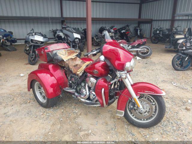  Salvage Harley-Davidson Flhtcutg