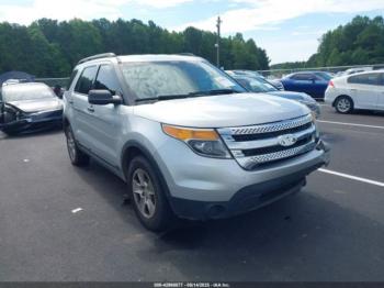  Salvage Ford Explorer