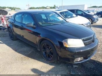  Salvage Dodge Avenger