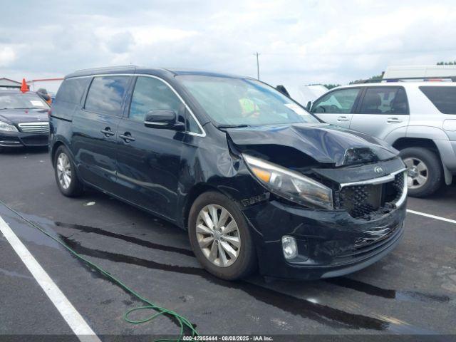  Salvage Kia Sedona