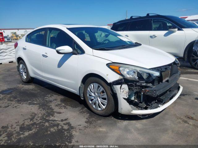  Salvage Kia Forte