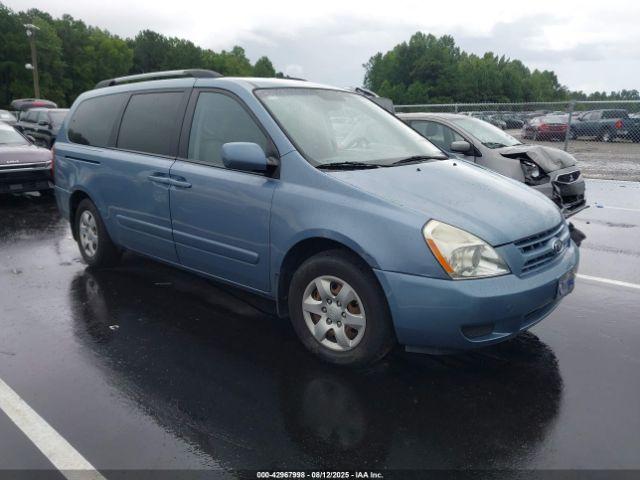  Salvage Kia Sedona