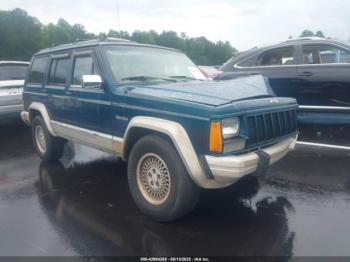  Salvage Jeep Cherokee