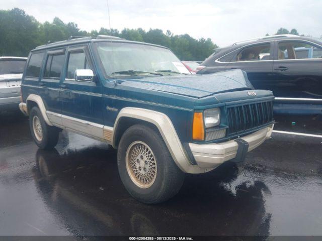  Salvage Jeep Cherokee
