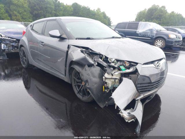  Salvage Hyundai VELOSTER