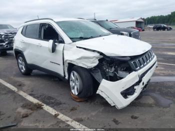  Salvage Jeep Compass