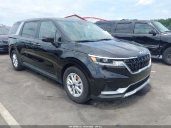  Salvage Kia Carnival