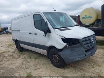  Salvage Mercedes-Benz Sprinter 1500