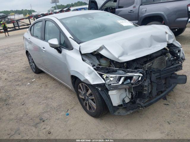  Salvage Nissan Versa