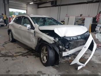  Salvage Mercedes-Benz GLA