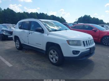  Salvage Jeep Compass
