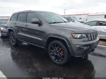  Salvage Jeep Grand Cherokee