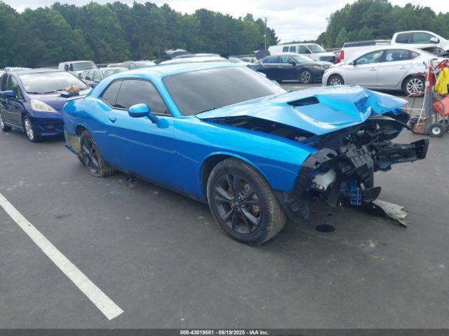  Salvage Dodge Challenger