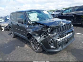  Salvage Jeep Renegade