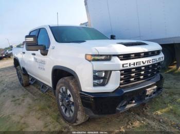  Salvage Chevrolet Silverado 2500