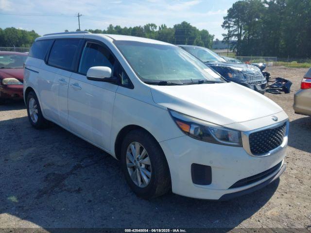  Salvage Kia Sedona