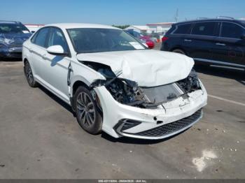  Salvage Volkswagen Jetta