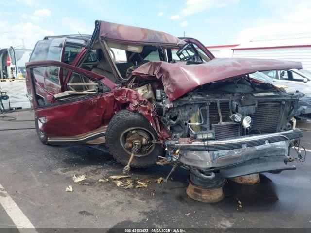  Salvage GMC Yukon