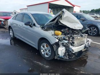  Salvage Kia K5