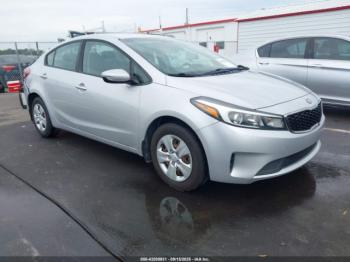  Salvage Kia Forte