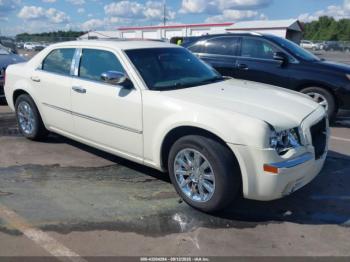  Salvage Chrysler 300