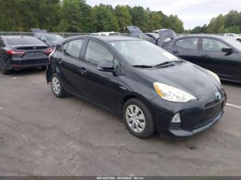  Salvage Toyota Prius c