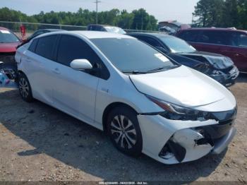  Salvage Toyota Prius Prime