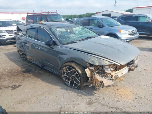  Salvage Hyundai SONATA
