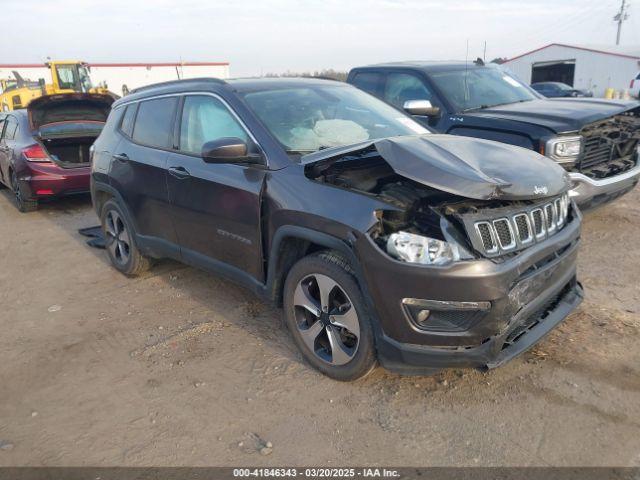  Salvage Jeep Compass
