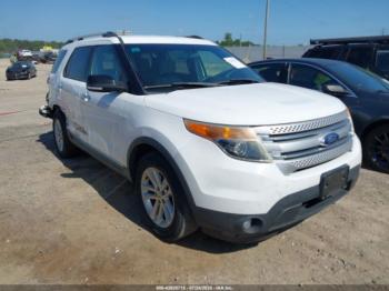  Salvage Ford Explorer