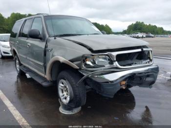  Salvage Ford Expedition