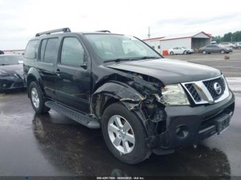  Salvage Nissan Pathfinder