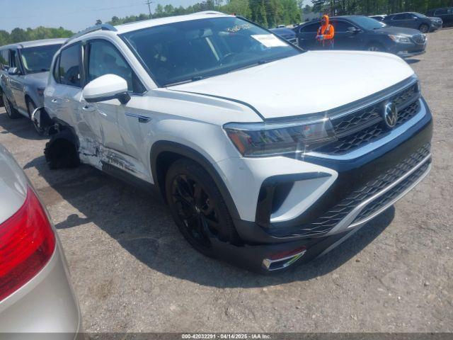  Salvage Volkswagen Taos