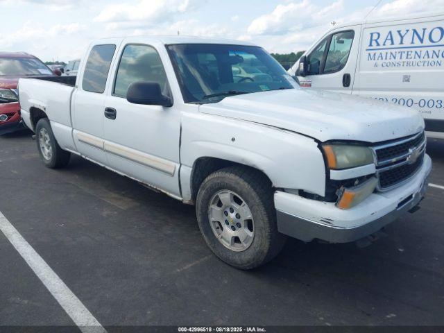  Salvage Chevrolet Silverado 1500