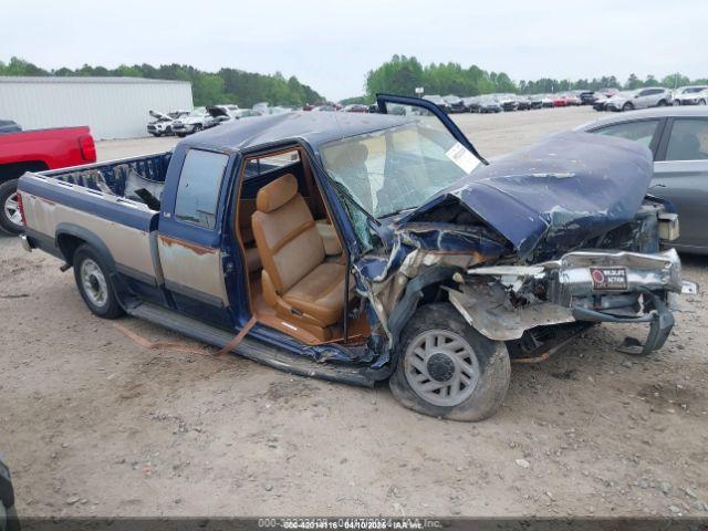  Salvage Dodge Dakota