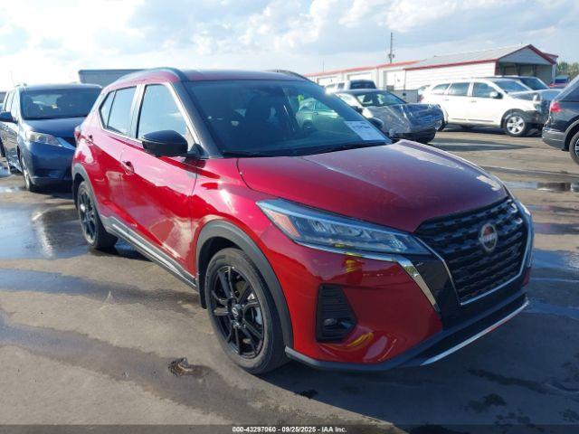  Salvage Nissan Kicks