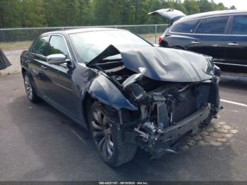  Salvage Chrysler 300