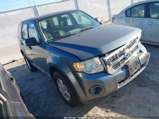  Salvage Ford Escape
