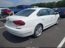 Volkswagen Passat 1.8t Sel Premium Image 2