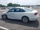 Volkswagen Passat 1.8t Sel Premium Image 15