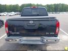 Nissan Frontier Sv 4x4 Image 12