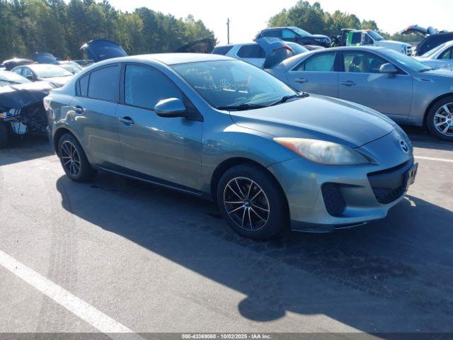  Salvage Mazda Mazda3